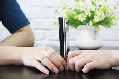 Nhung cong nghe dac biet tren smartphone thiet ke Italy hinh anh