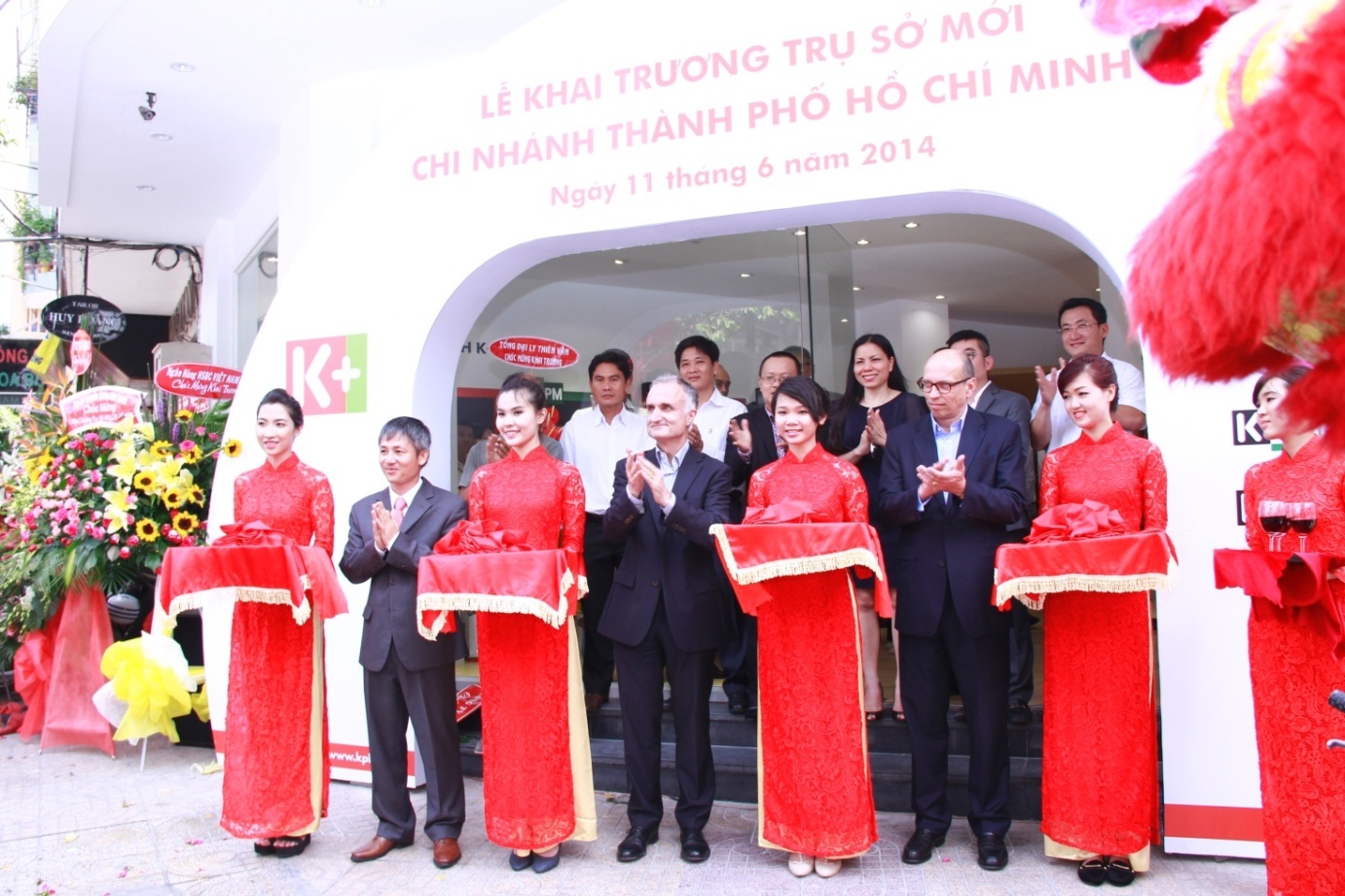 Dao dien Le Hoang, Hieu Hien khuay dong khai truong K+ hinh anh