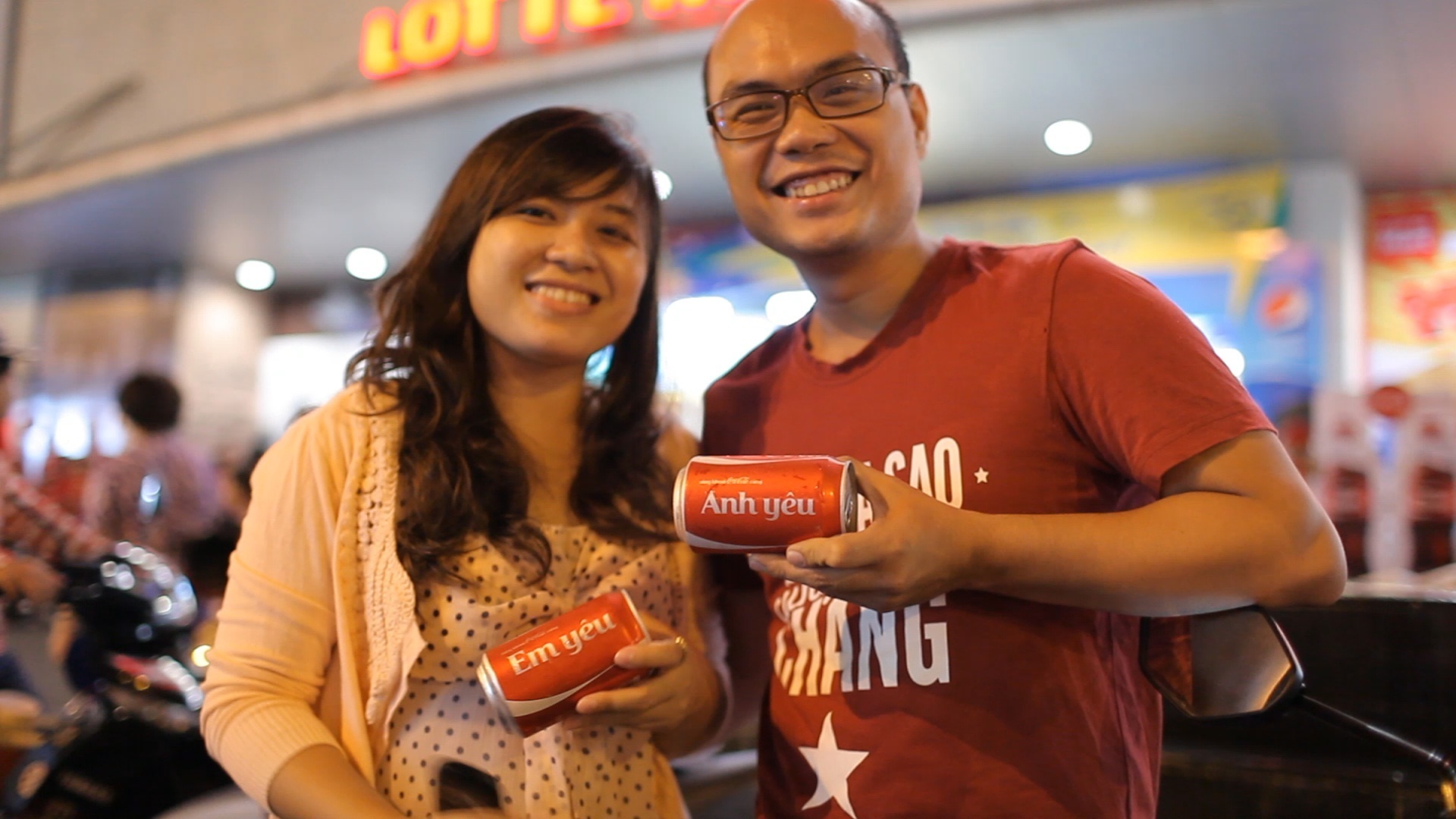 In ten tren nhan Coca-Cola hot trong dip he nay hinh anh