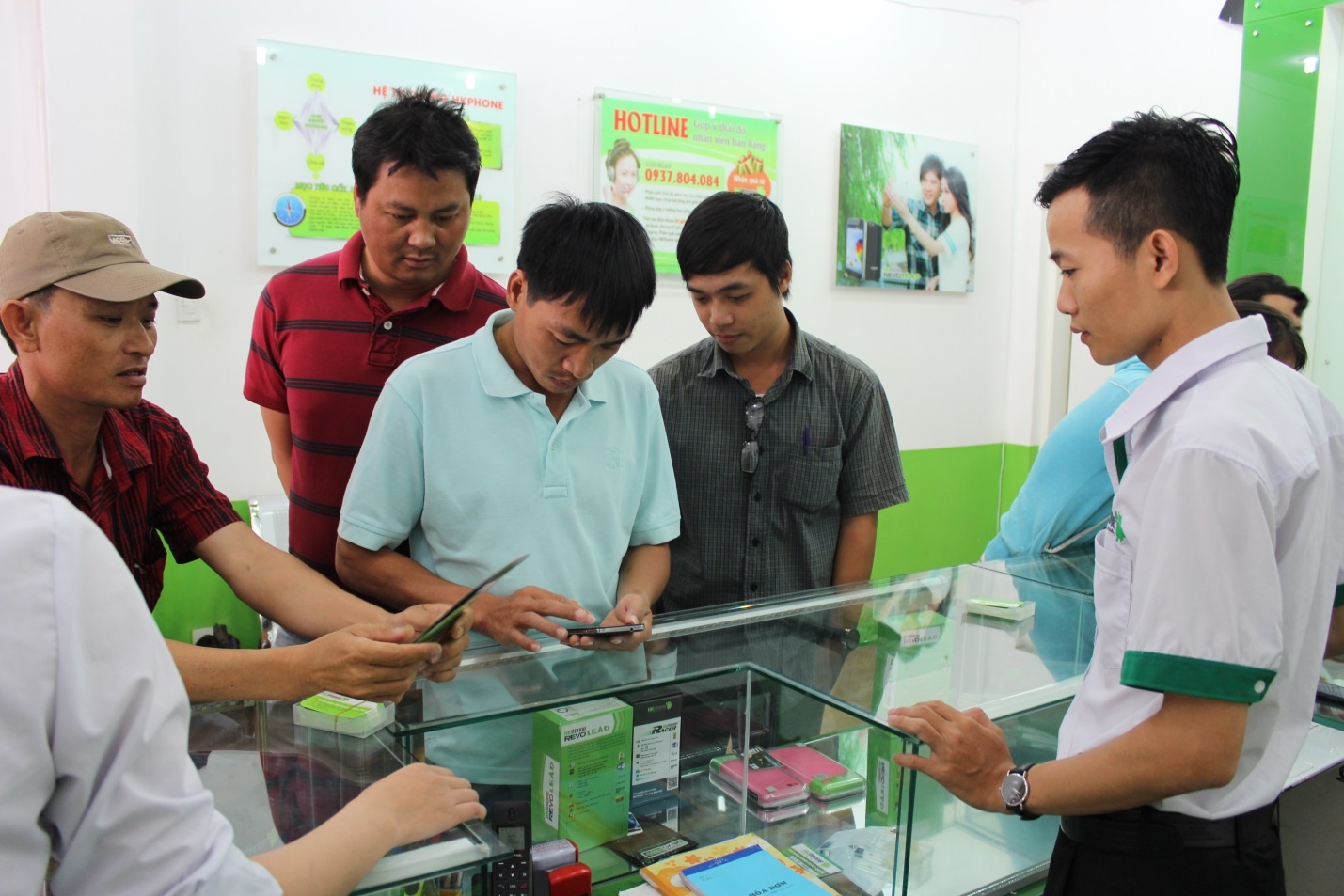 Người dùng nên dùng thử sản phẩm nhiều hãng trước khi quyết định mua hàng.