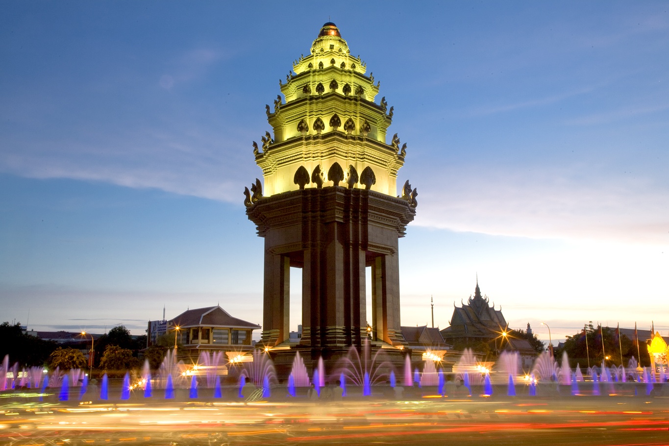 Tượng đài độc lập.