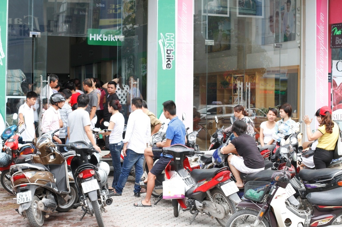 Nhiều ngày qua, những thông tin rò rỉ về xưởng xe đạp điện của HKbike tại Việt Nam đặc biệt đang gây xôn xao dư luận. Mọi sự quan tâm đều đổ dồn về hãng xe này.