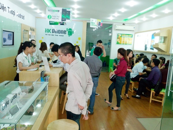 Bắt tay với Tuấn Hưng, HKPhone tham vọng bứt phá và dẫn đầu trong thời gian tới.