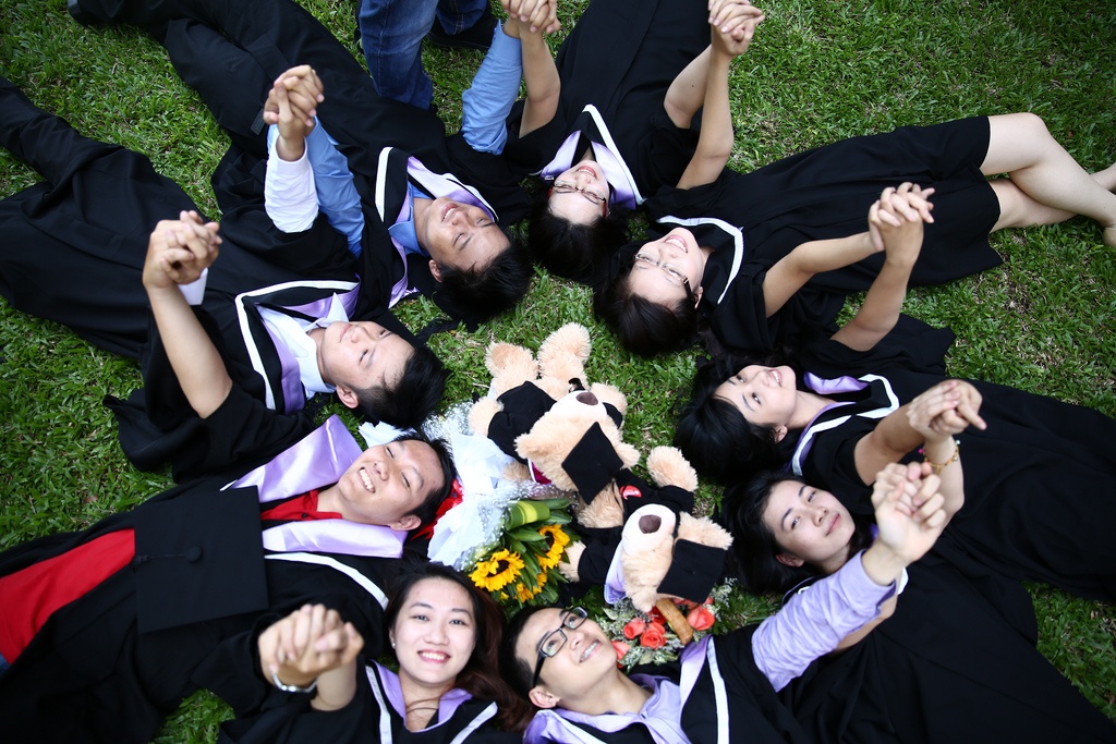 DH RMIT gioi thieu 3 nganh hoc kinh doanh moi hinh anh
