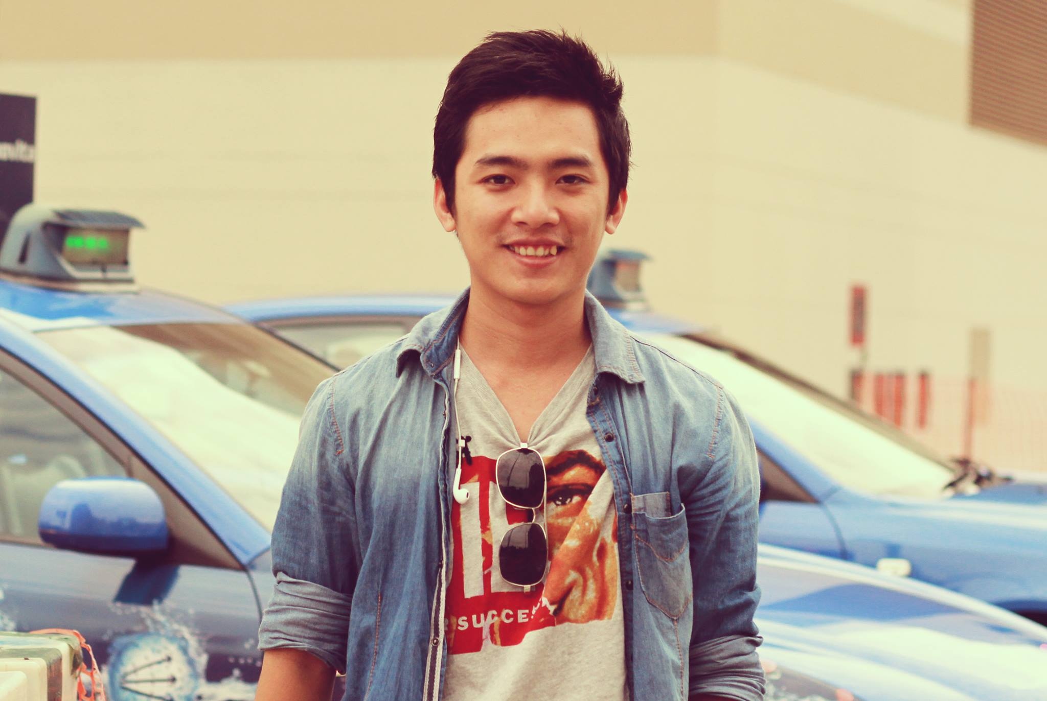 Kien R - chang trai me do hoa co duyen voi HTV3 hinh anh