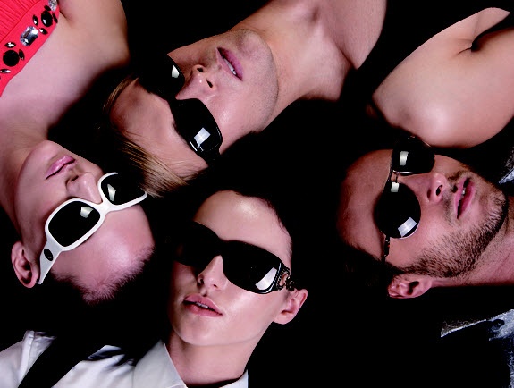 Bo suu tap kinh phan cuc chong choi hinh anh