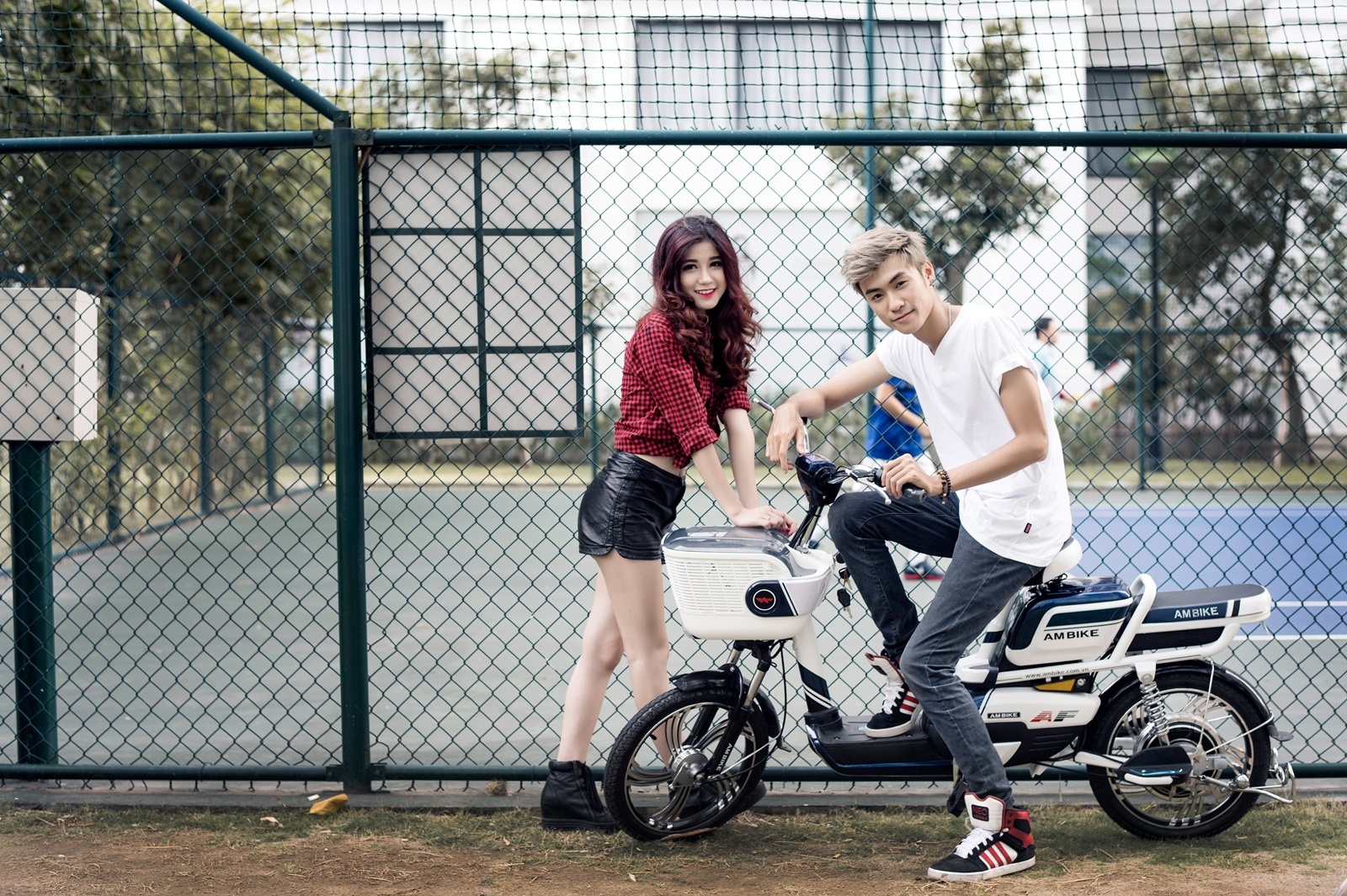 Hãng sẽ tặng ngay 1 triệu đồng tiền mặt và nhiều phần quà giá trị trong tuần lễ khai trương.