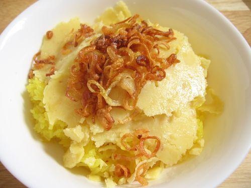 Khuyen mai lon tu xoi Cat Lam hinh anh