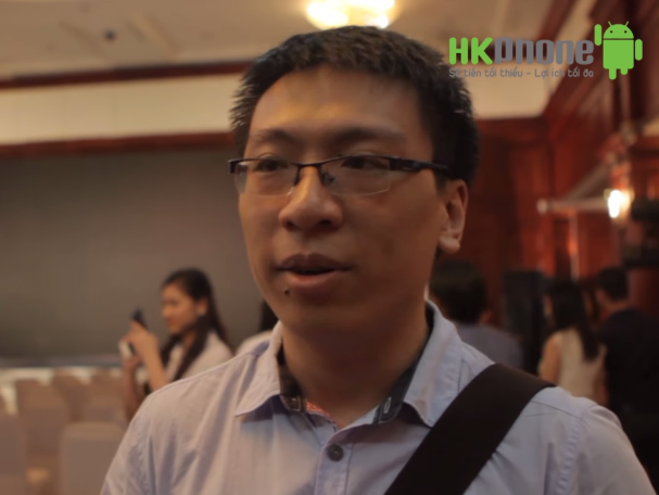 Anh Tuấn Anh đánh giá cao sản phẩm so với những máy đắt tiền trên thị trường.