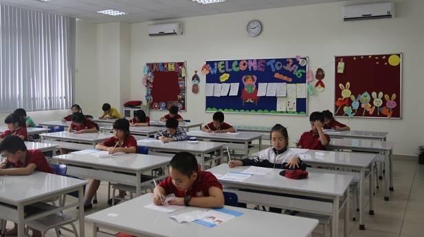 Khai mac cuoc thi 'Vo dich TOEFL Primary 2014” tai Vinschool hinh anh