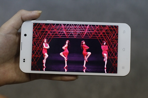 7 diem khien Revo LEAD hap dan nguoi tieu dung hinh anh