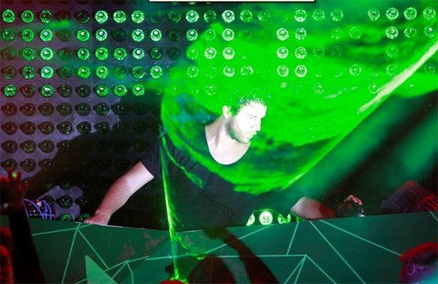 Khan gia bia Heineken chay cung dem nhac Live Access 2013 hinh anh