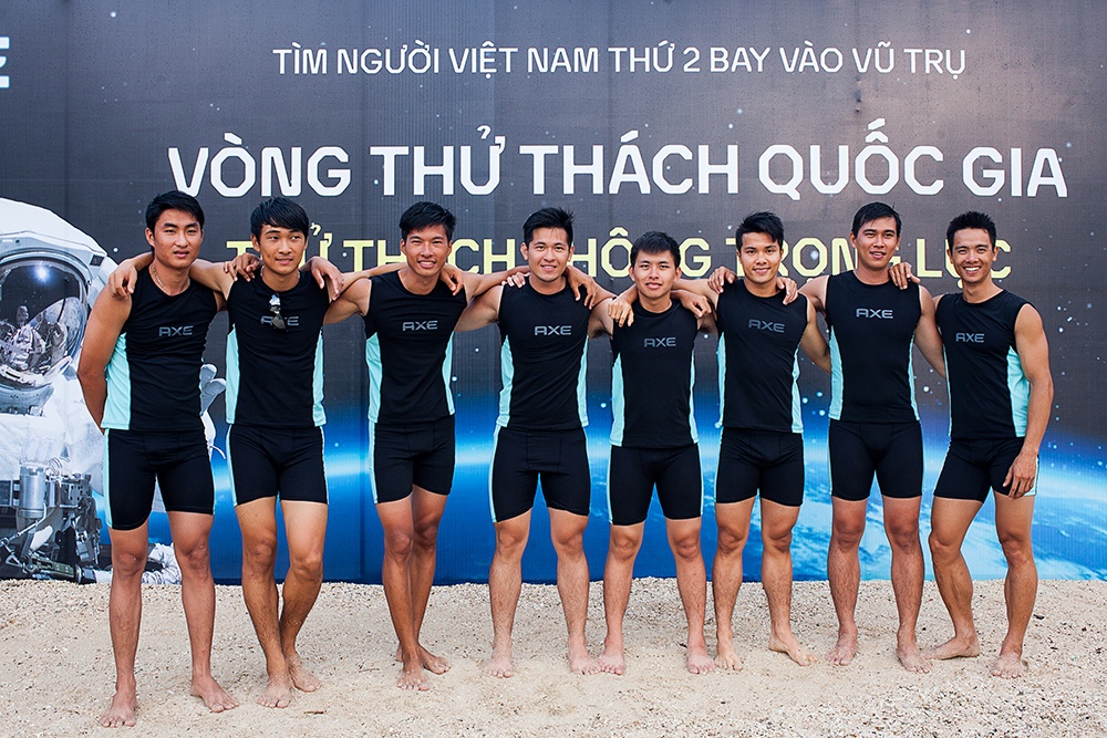 Ung vien phi hanh gia chinh phuc thu thach The luc lien hoan hinh anh