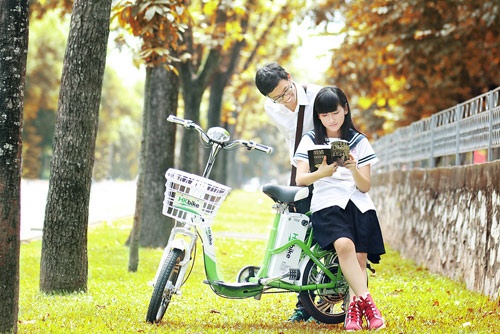 Cach tim hieu xe dap dien cua gioi tre hinh anh