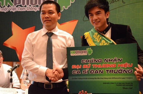 Dan Truong lam dai su thuong hieu HKPhone hinh anh