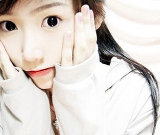 Gioi tre 'tay chay' mun hinh anh