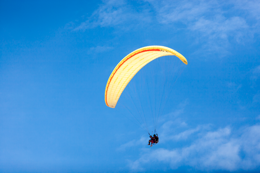 Top 3 ung vien phi hanh gia va nhung thu thach nguy hiem hinh anh