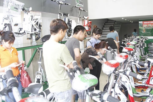 Dan van phong ro mot di xe dap dien hinh anh