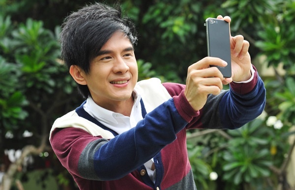 HKPhone chiem linh thi truong bang smartphone 2 SIM hinh anh