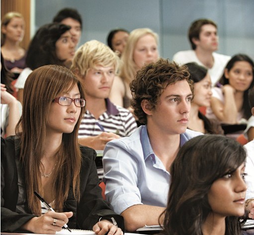 Mo rong trien vong nghe nghiep voi bang cap Australia hinh anh