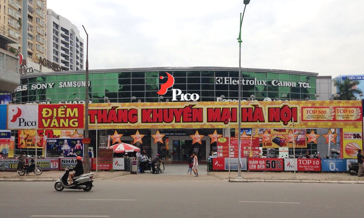 Nhieu mat hang giam gia tai Pico dip Thang khuyen mai Ha Noi hinh anh