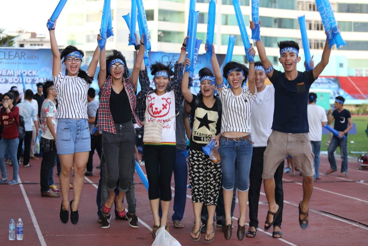 Dem rock tang bong thoi bung dam me hinh anh