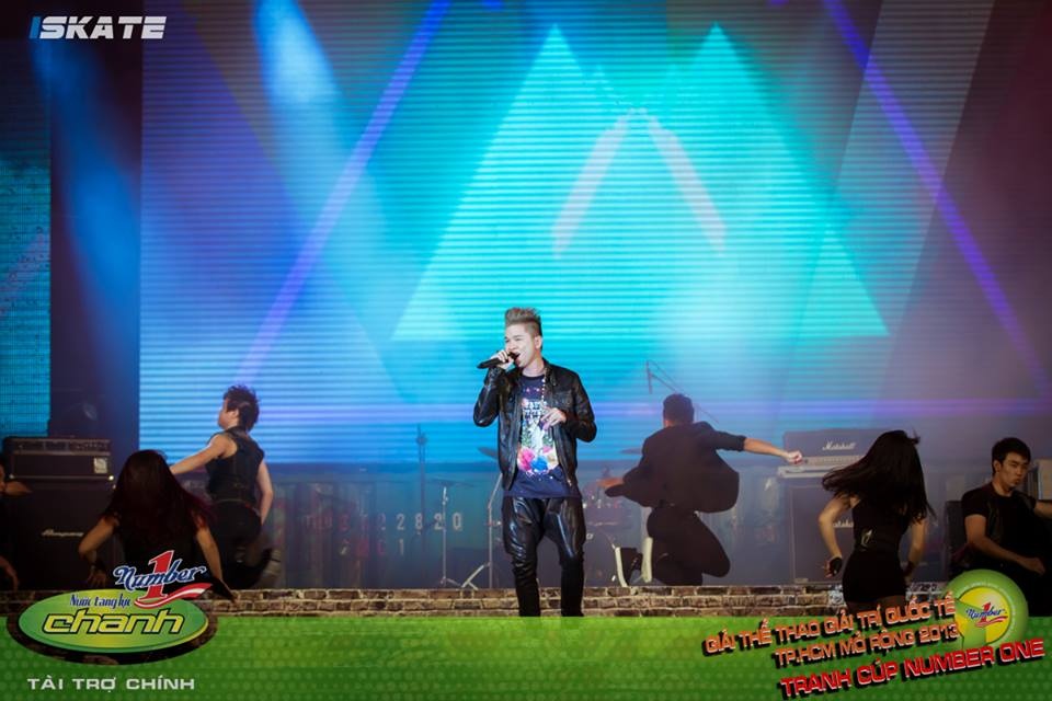 Tung bung gala trao giai 'X-games 2013' hinh anh