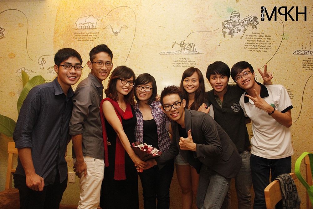 Nguoi ham mo den ung ho album 'Di qua...' cua MPKH hinh anh