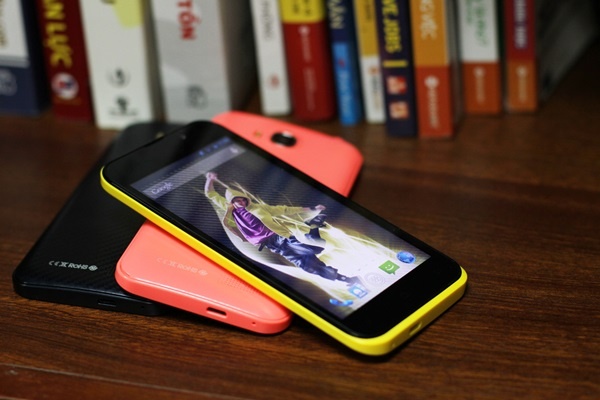 Dua nhau lap ky luc toc do tren HKPhone RACER hinh anh