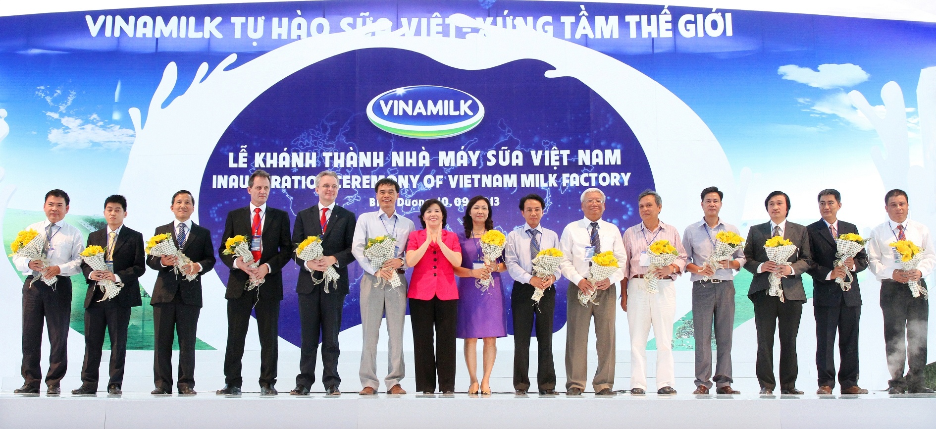 Nhung buoc dot pha cua Vinamilk nam 2013 hinh anh