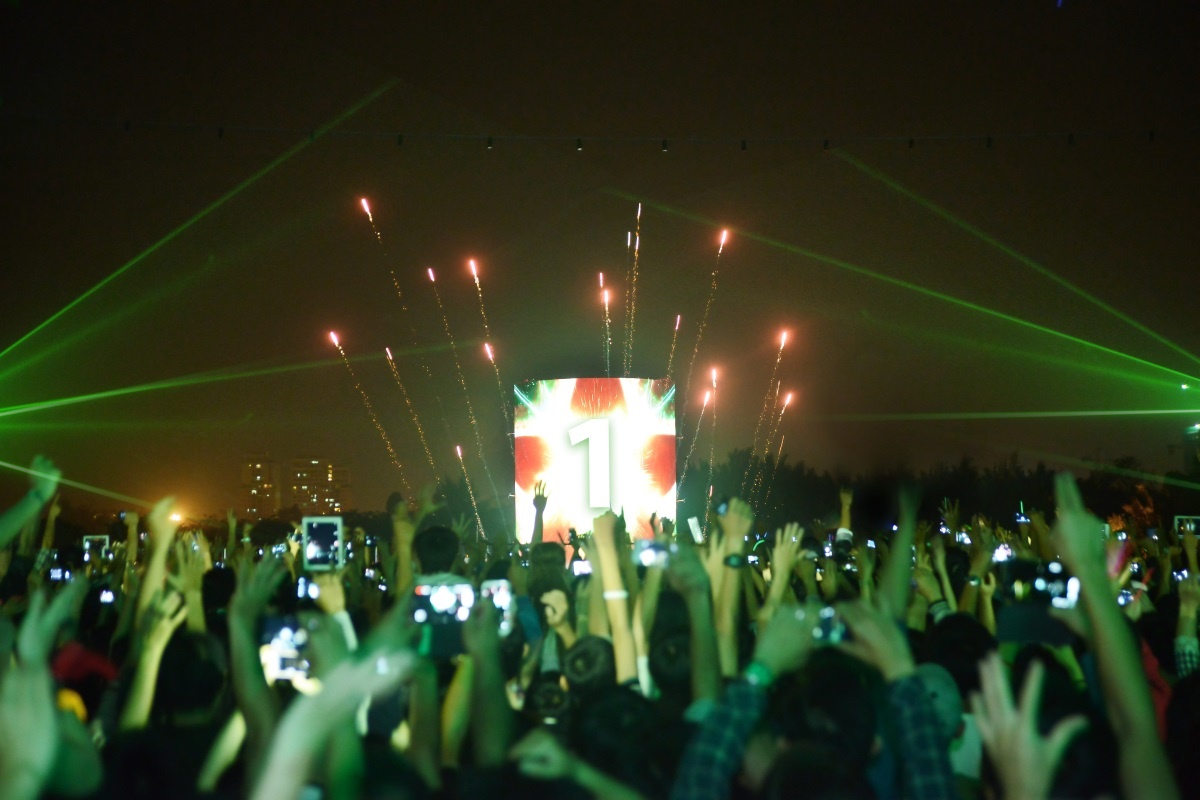 Chao nam 2014 bang trai nghiem le hoi phong cach moi hinh anh