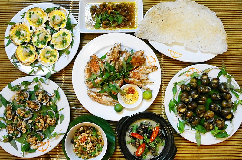 Cac mon oc hai san chuan mien Nam giua long Ha Noi hinh anh