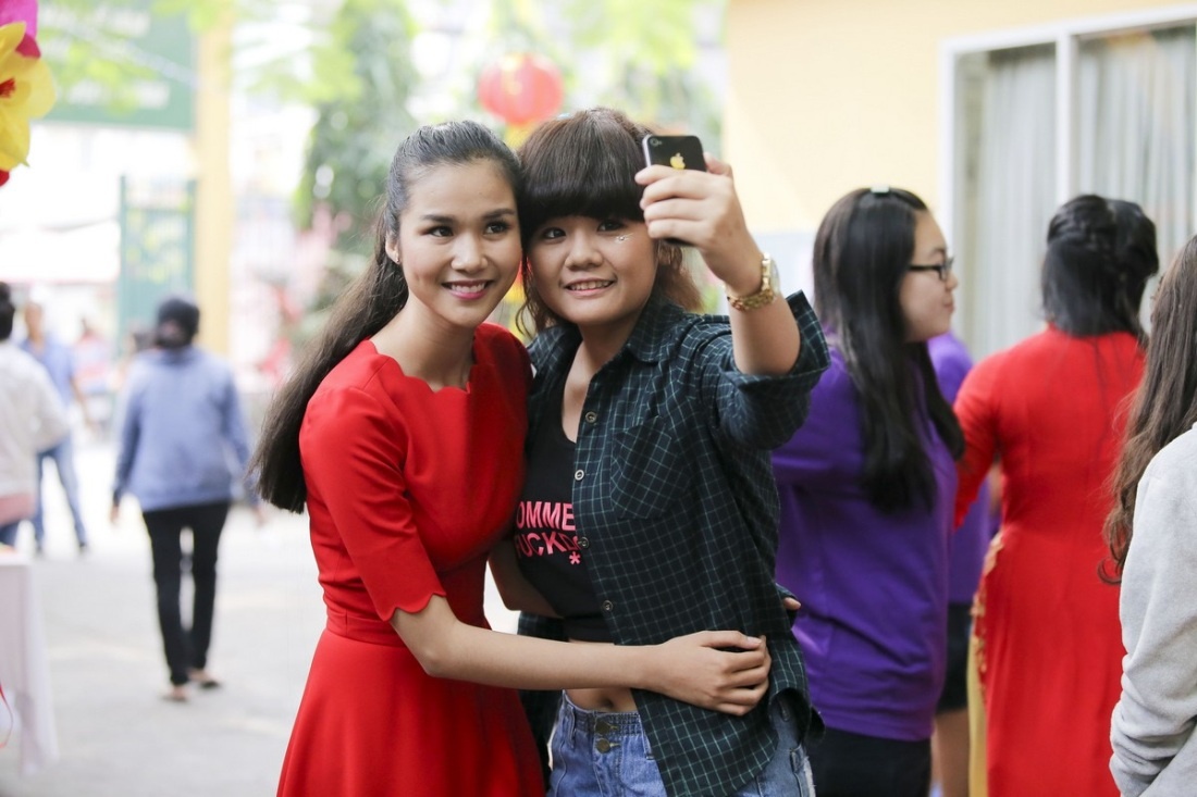 Huu Long, Ngoc Tinh, Phuc Nguyen, Ngoc Oanh lam giam khao hinh anh