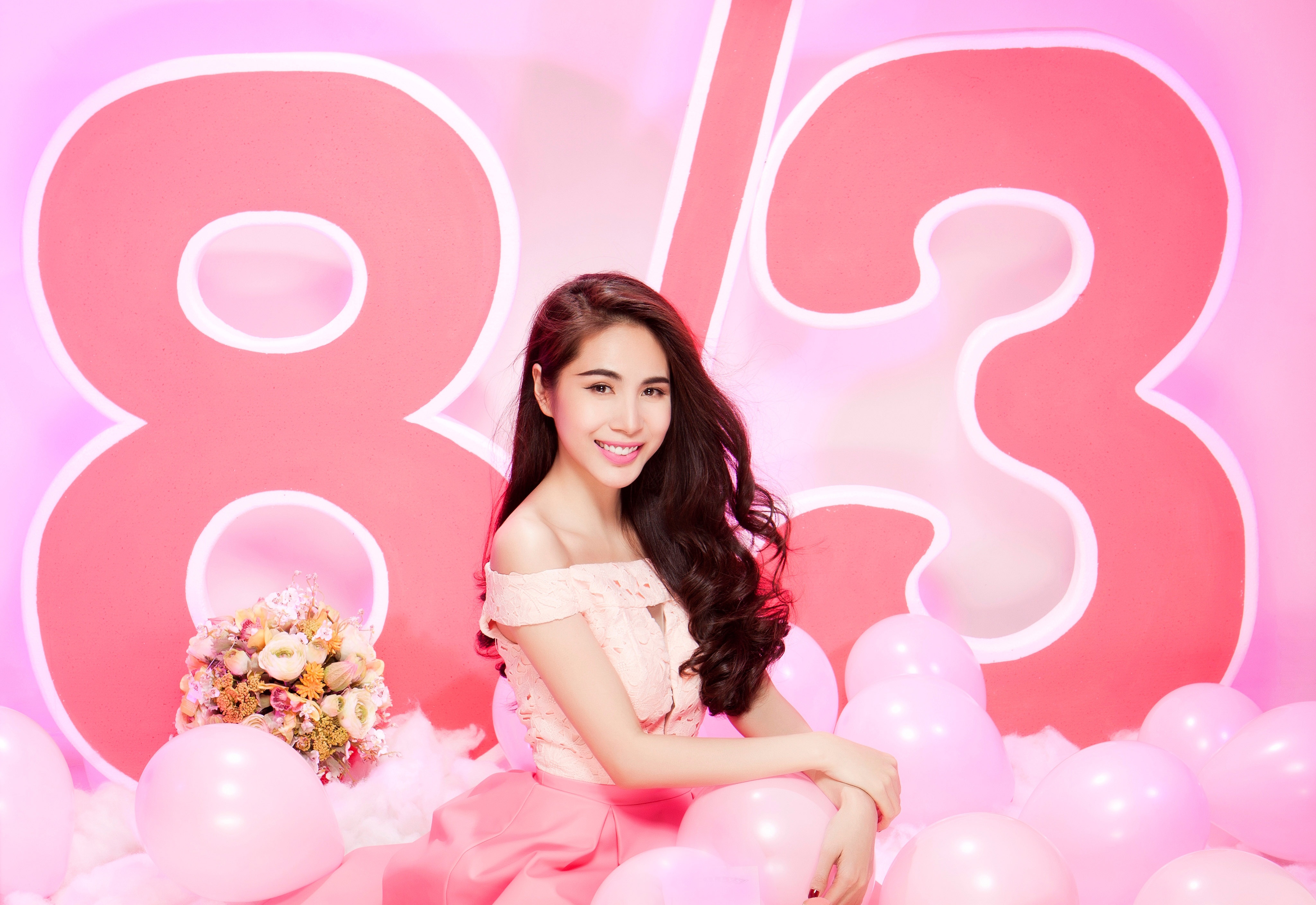 Thuy Tien ngot ngao trong bo anh 8/3 hinh anh