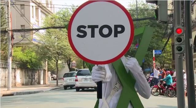 Nhung tro vui nhon cua team X hinh anh