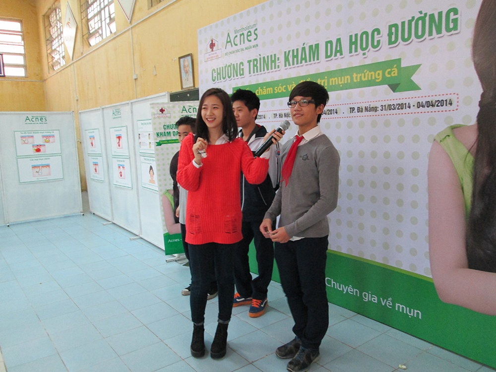 Cham soc da hoc duong voi 'Co Acnes, da sach mun ngay' hinh anh