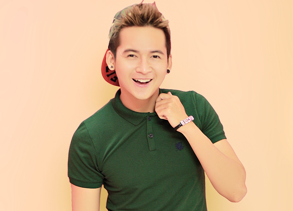 7 ngay ruc ro cung CATSA Colorful Collection hinh anh