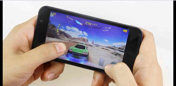 Choi Asphalt 8 tren smartphone 2,89 trieu hinh anh
