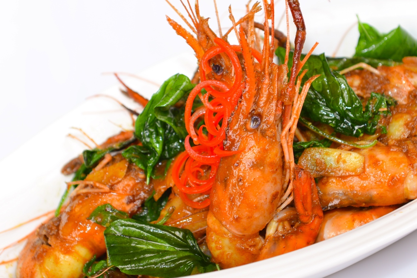 Nem thu mon ngon xu Dai tai nha hang Vuong Quoc Tom hinh anh