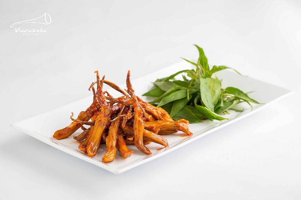 Diem hen tren tang thuong Zen Plaza - TP.HCM hinh anh