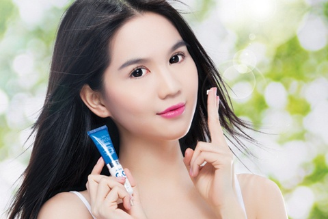 My pham mua he cua Ngoc Trinh hinh anh
