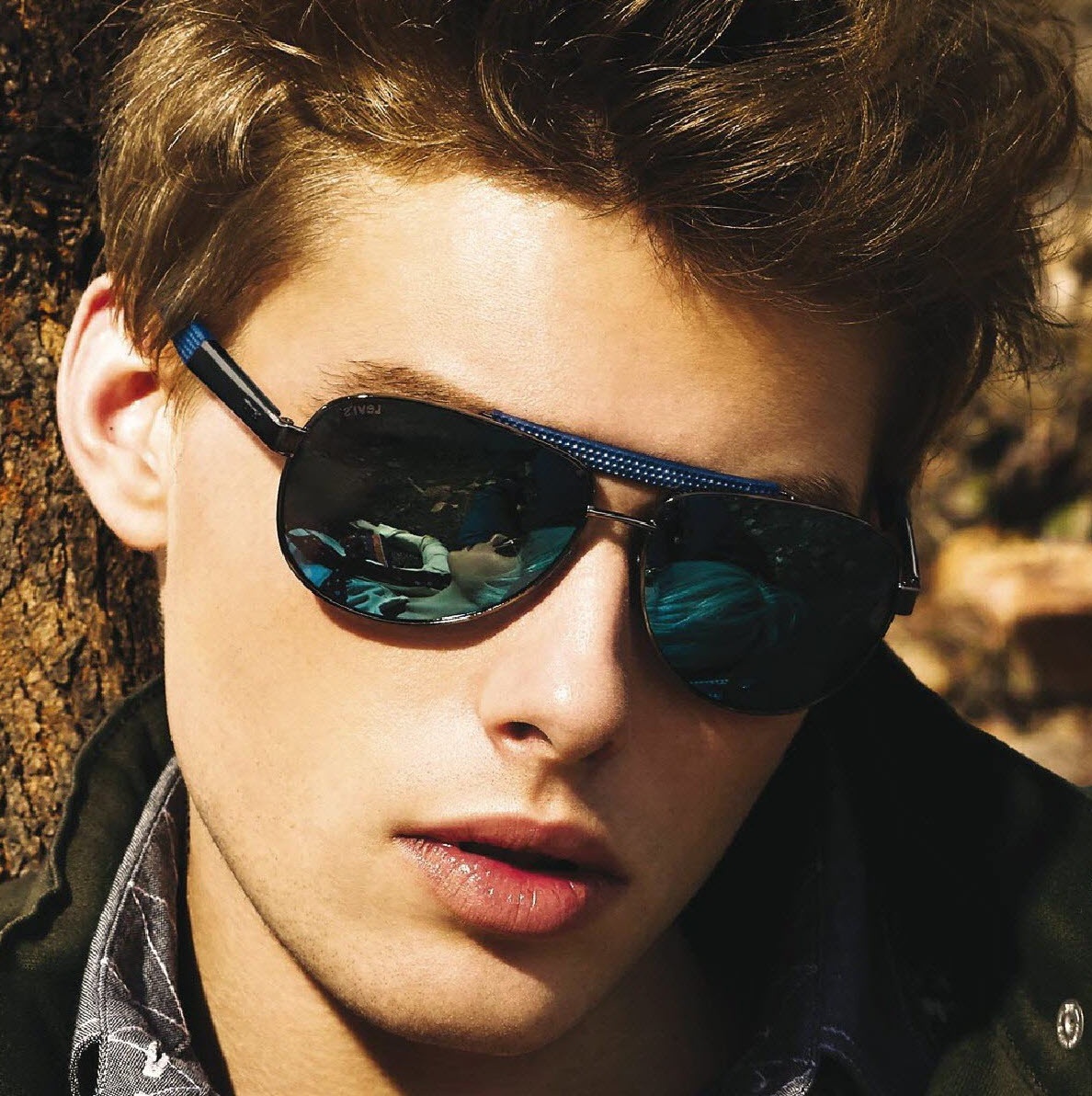 Mat kinh sanh dieu cho mua he hinh anh