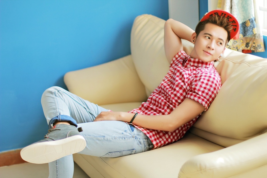 Thoi trang nam cho ky nghi le dau he hinh anh