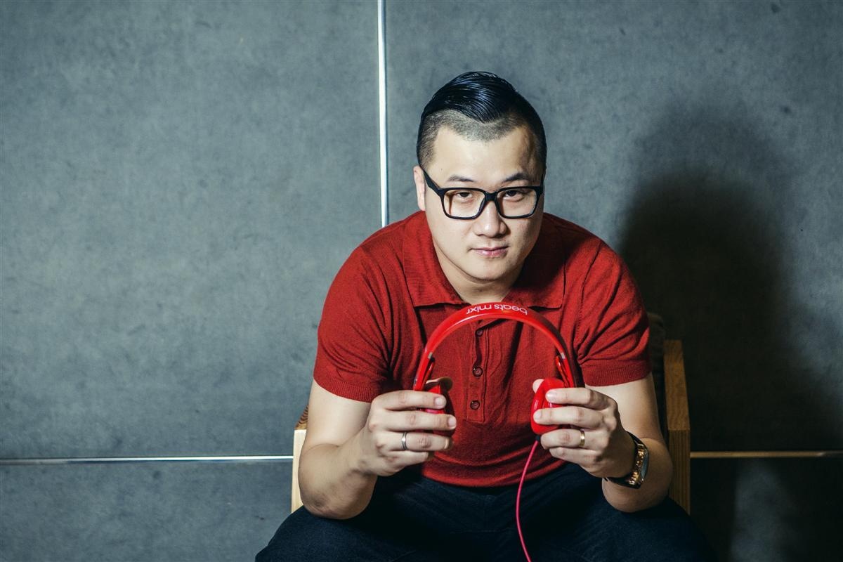 DJ Thien Hi: 'Cong viec la cach xa stress hieu qua nhat' hinh anh