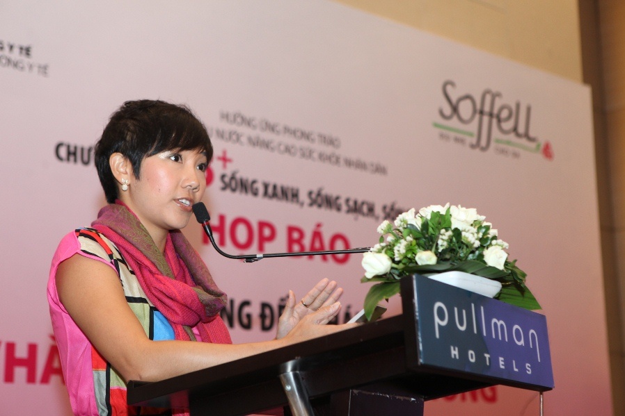 Phat mien phi kem chong muoi giup phong chong sot xuat huyet hinh anh