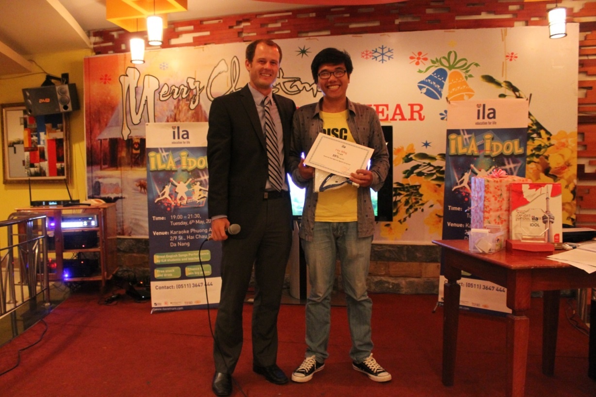 ILA Idol 2014 - cuoc tranh tai cua hoc vien Da Nang hinh anh