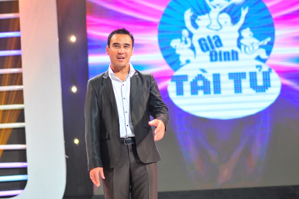 Nghe si Quyen Linh va moi luong duyen cung Gia dinh tai tu hinh anh