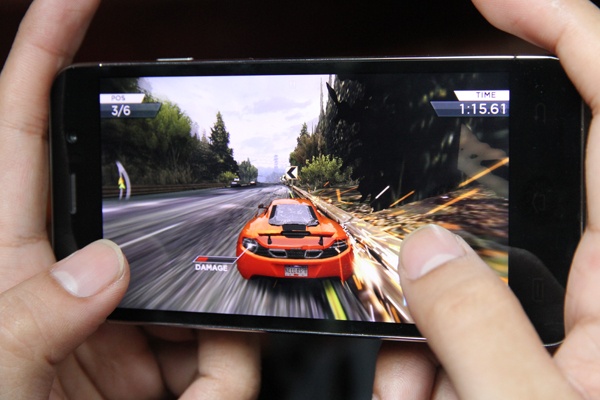 iRevo van an khach sau 1 tuan ban ra hinh anh