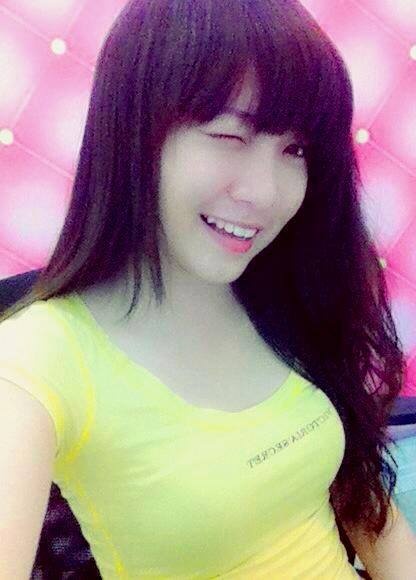 Clip cua 3 hot girl duoc yeu thich tren ccTalk hinh anh