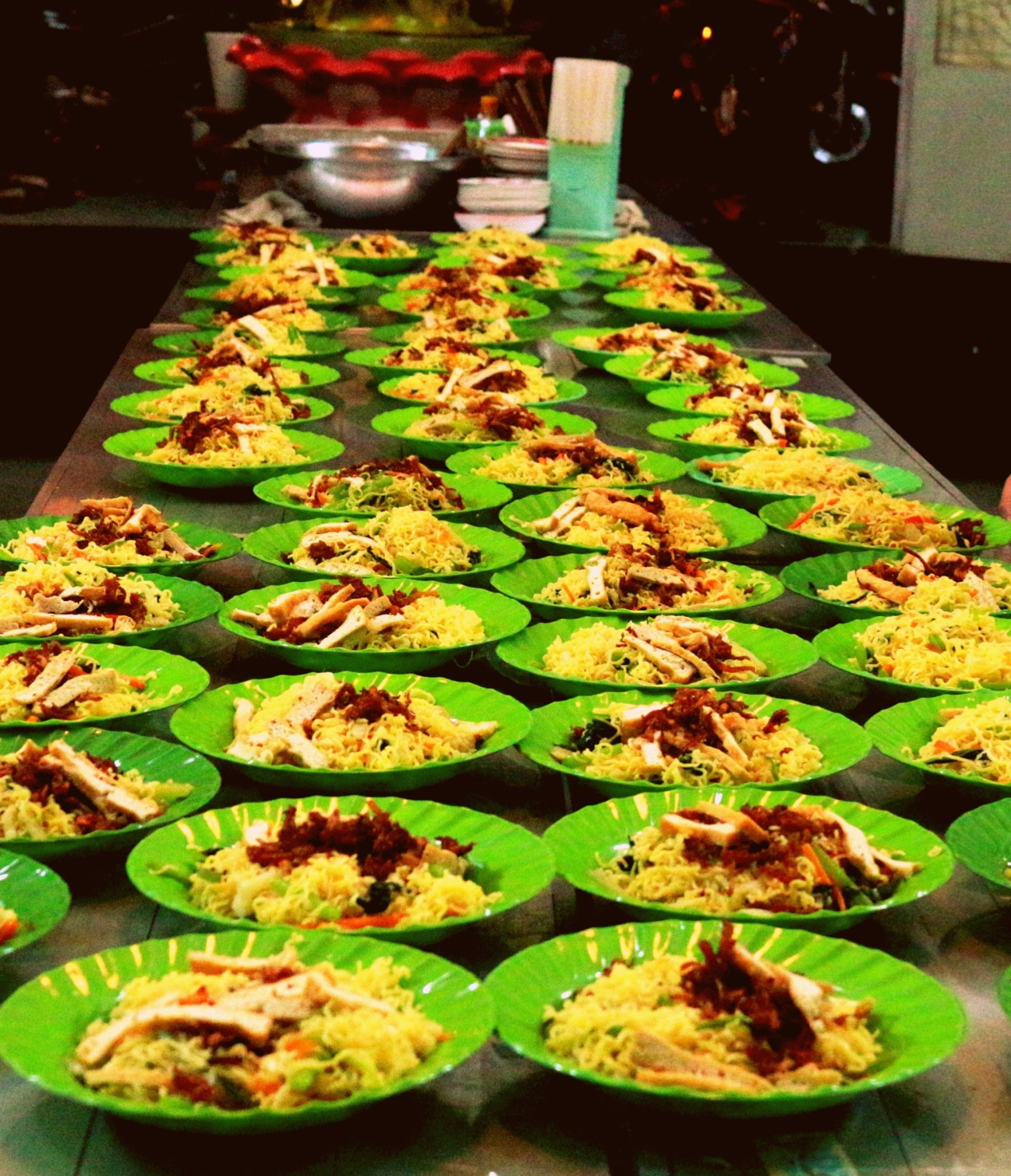 Các phần ăn sáng mỗi ngày do TNV Zuni chuẩn bị